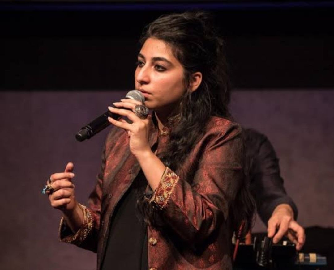 pakistani-musician-arooj-aftab-nominated-for-best-new-artist-award-at-grammys