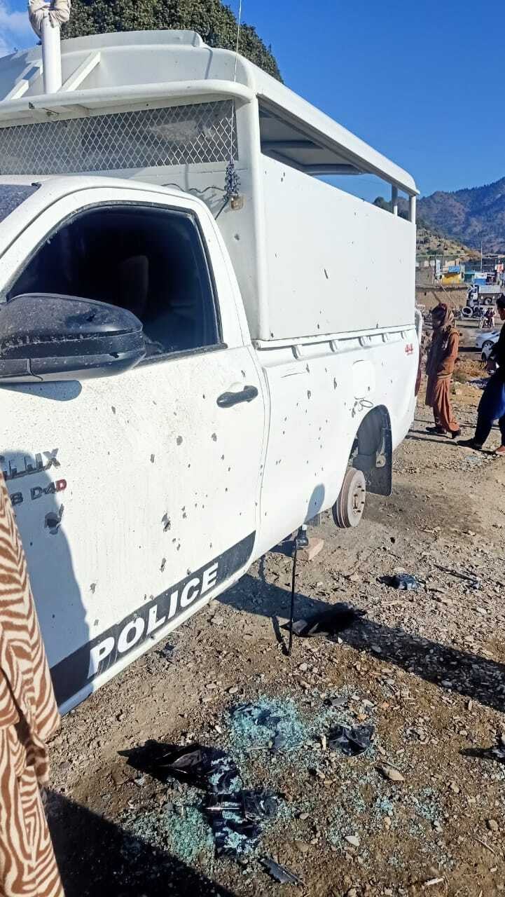pm-condemns-terrorist-attack-on-police-van-in-lakki-marwat