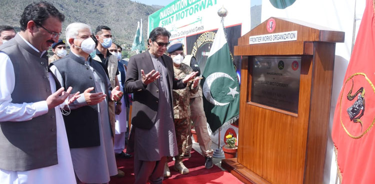 pm-imran-inaugurates-tunnels-along-swat-expressway