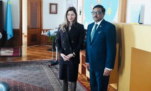 pm-imran-looking-to-reinvigorate-ties-during-russia-trip