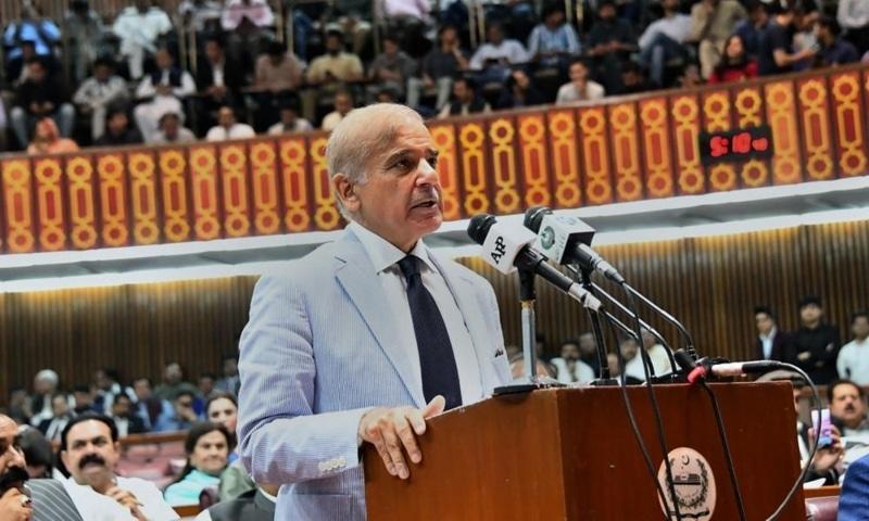 pm-shehbaz-criticizes-judiciary-for-lenience-to-imran-khan