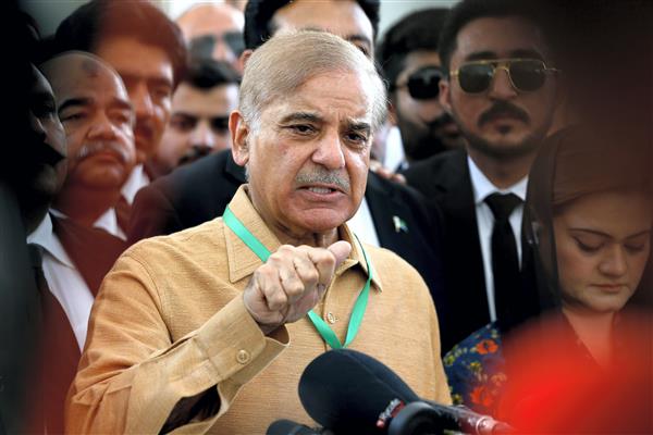 pm-shehbaz-sharif-directs-immediate-functioning-of-closed-power-plants