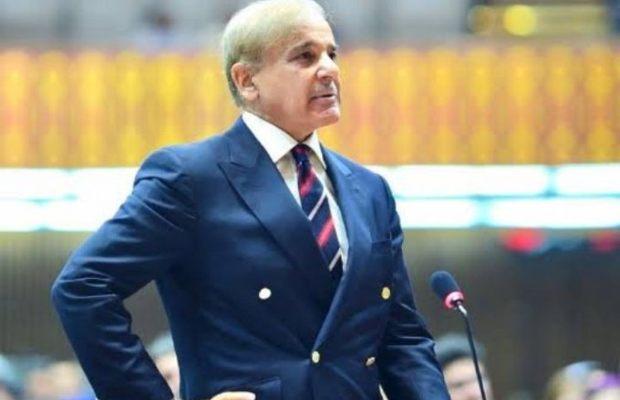 pm-shehbaz-sharif-hails-samina-baig-on-becoming-first-pakistani-woman-to-summit-k2