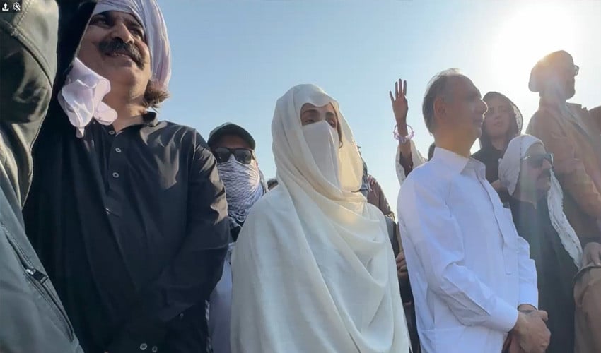 pti-protest-journalist-files-case-against-bushra-gandapur