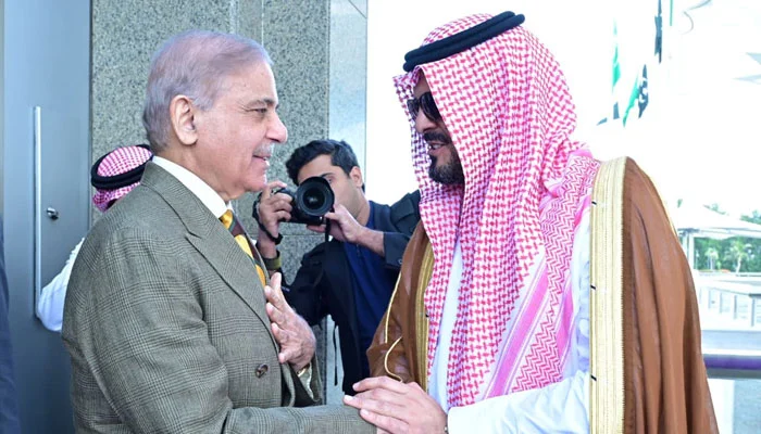 Shehbaz Sharif arrives in Qatar on second leg of three-nation tour