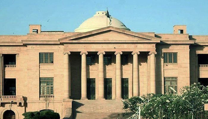 sindh-gas-shortage-shc-issues-contempt-notices-to-federal-secretaries