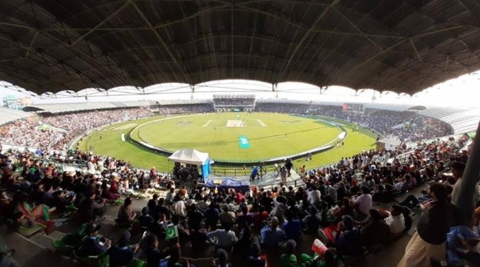 spectators-up-to-100pc-capacity-to-be-allowed-in-psl-7