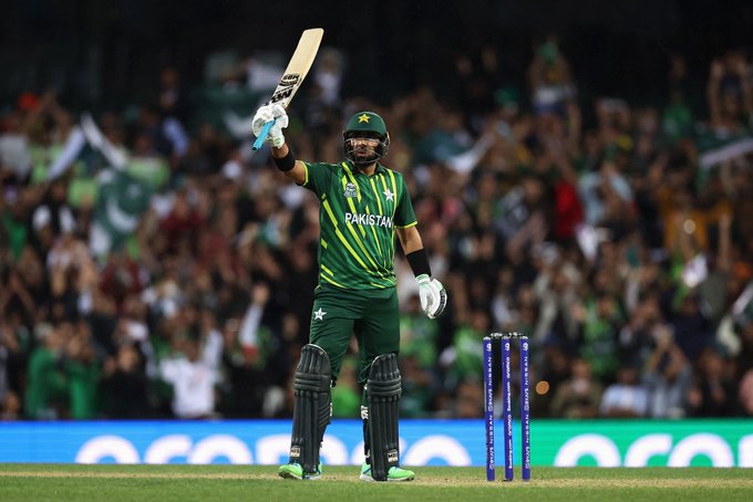 t20-world-cup-ahmed-shadab-help-pakistan-post-185-9-against-south-africa