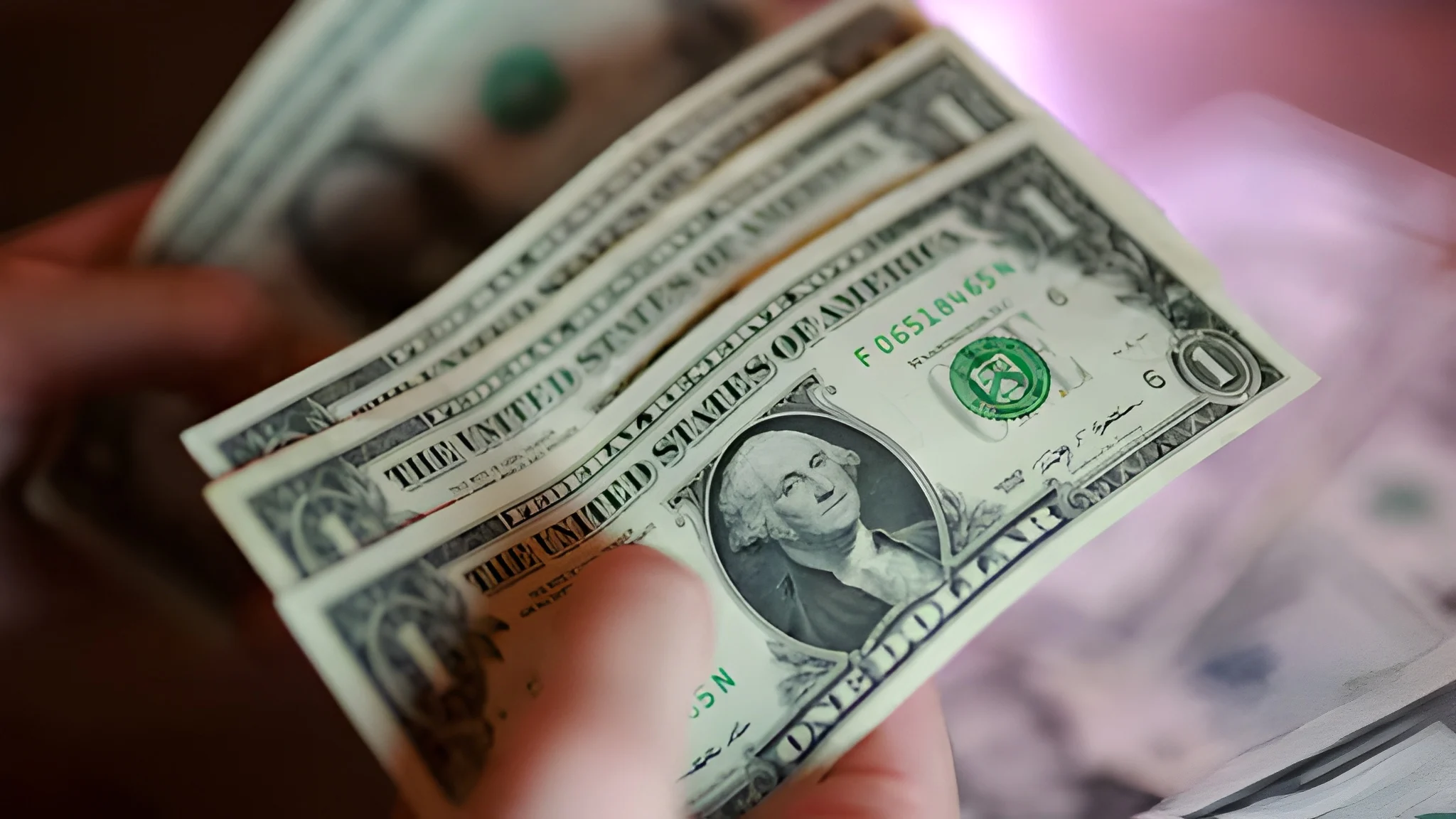 US National Debt Crosses $40 Trillion After Doubling Under Trump and Biden