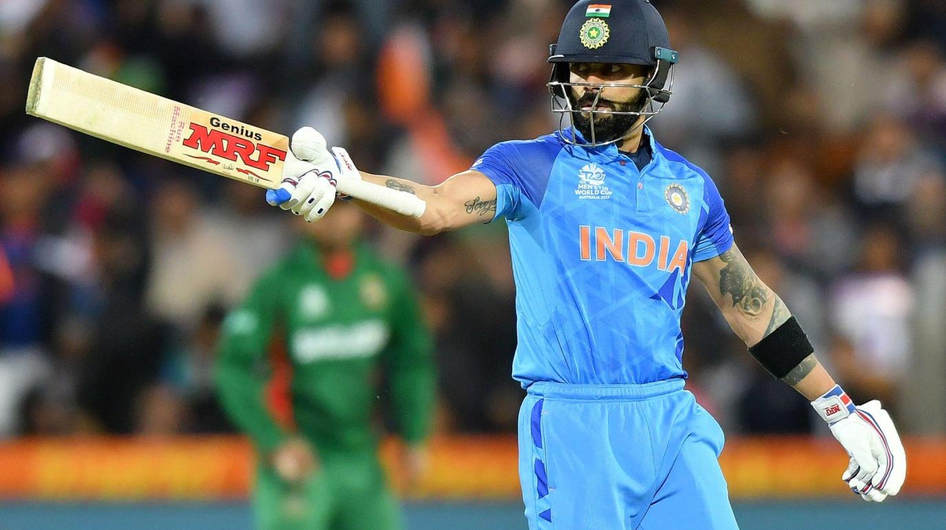 virat-kohli-becomes-top-run-scorer-in-t20-world-cup-history