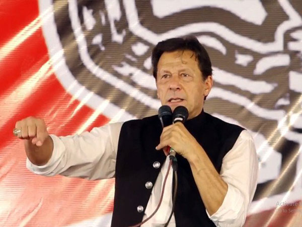 will-remain-in-islamabad-till-announcement-of-date-for-elections-dissolution-of-assemblies-imran-khan