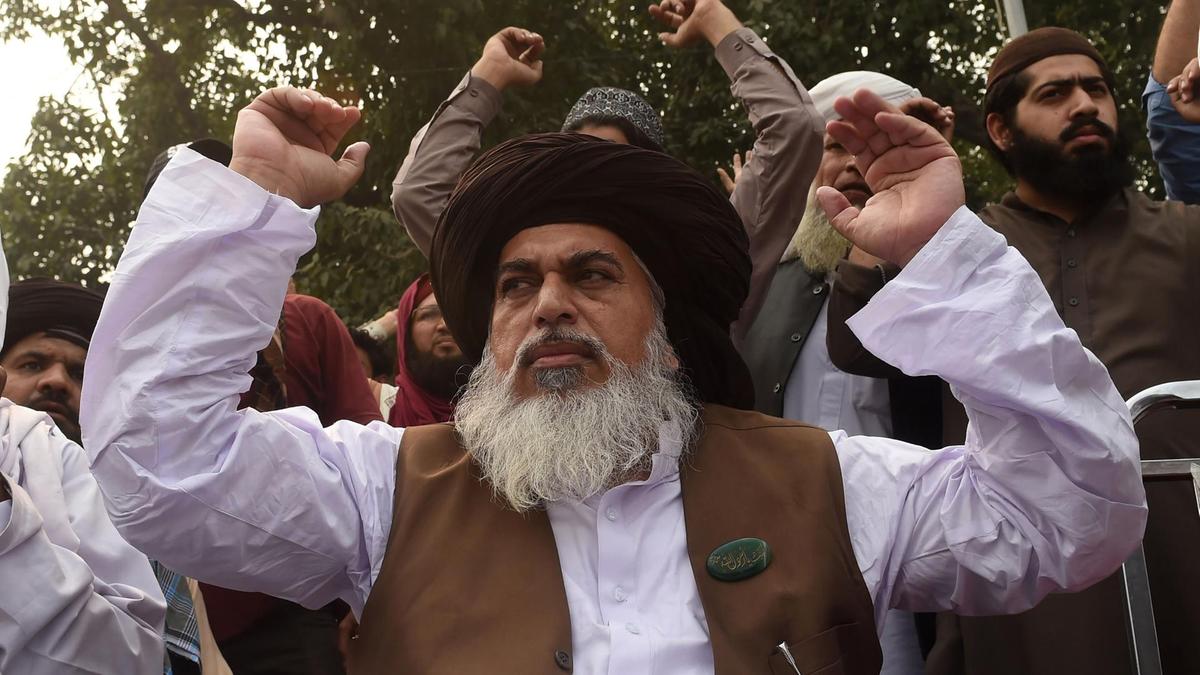 punjab-govt-challenges-tlp-leaders-bail-verdict-in-top-court