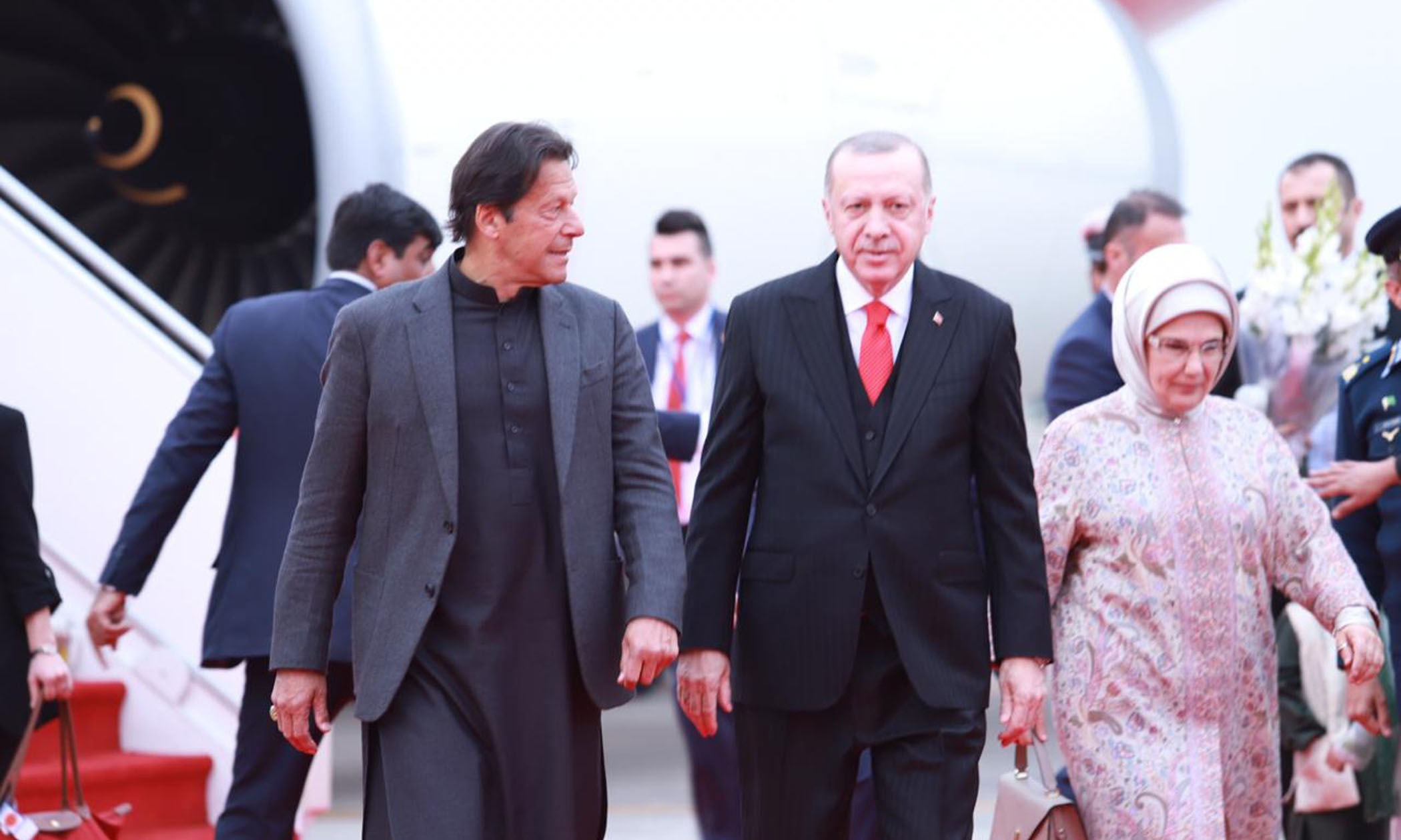 pakistan-turkey-sign-two-mous