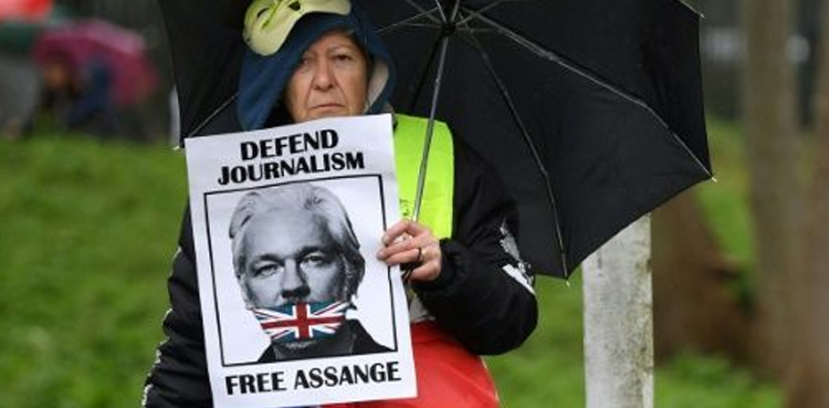 trumps-war-on-journalists-behind-assange-extradition-bid-lawyer