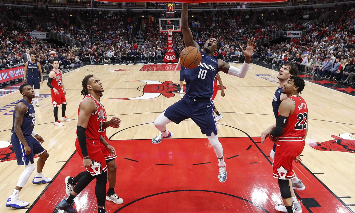 nba-no-high-fives-with-fans-only-fist-bumps-players-told-as-virus-precaution
