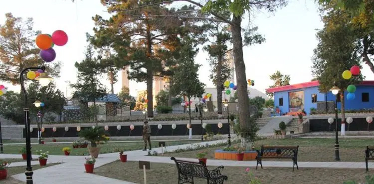 public-parks-in-lahore-reopen-after-a-75-day-closure