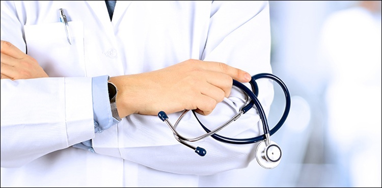 man-attacks-doctor