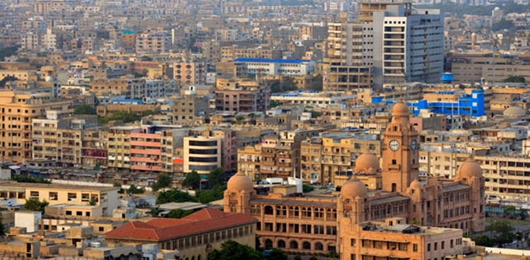 mercury-drops-to-single-digit-in-karachi-with-windy-weather
