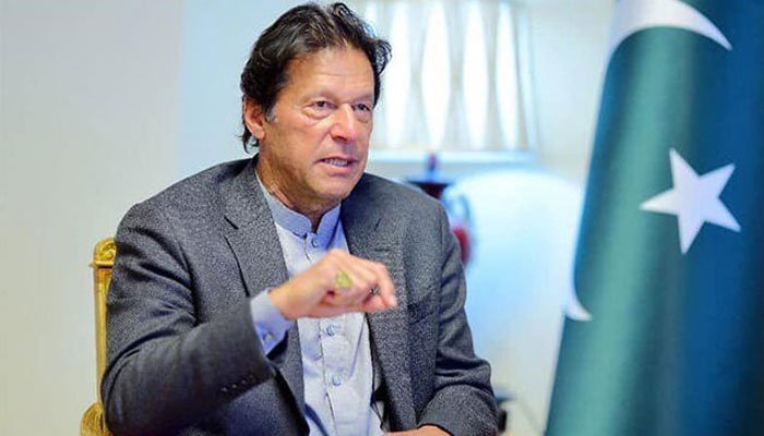 pm-imran-takes-notice-of-gas-load-shedding-and-summons-meeting