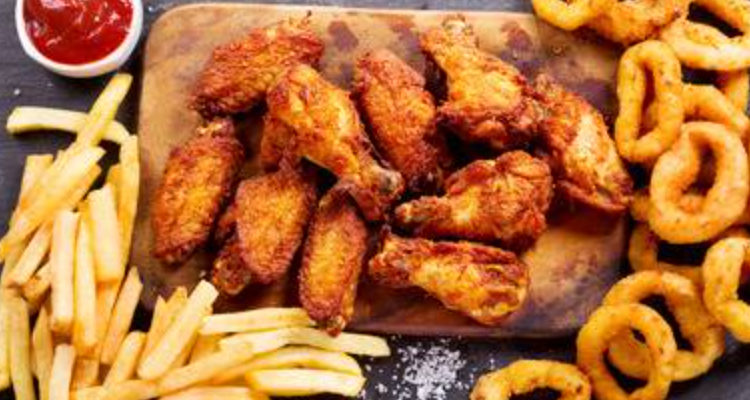 sindh-govt-allows-restaurants-take-away-and-delivery-services-till-1-am