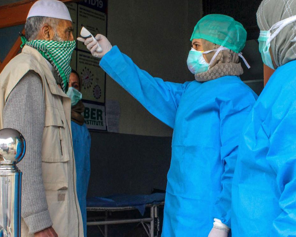 pakistan-reports-40-deaths-by-coronavirus-2007-new-cases-in-one-day