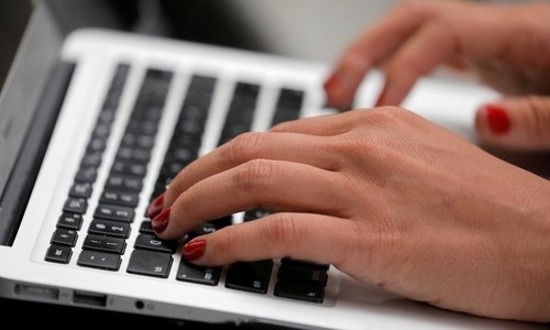 pakistan-a-tech-hub-with-cheap-laptops