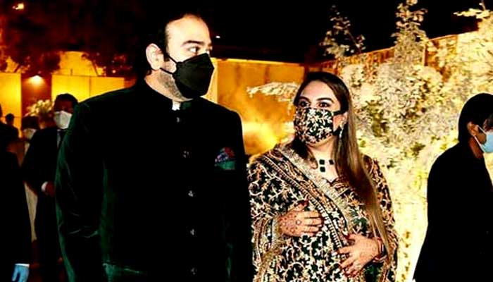 how-long-did-it-take-to-make-bakhtawars-walima-outfit