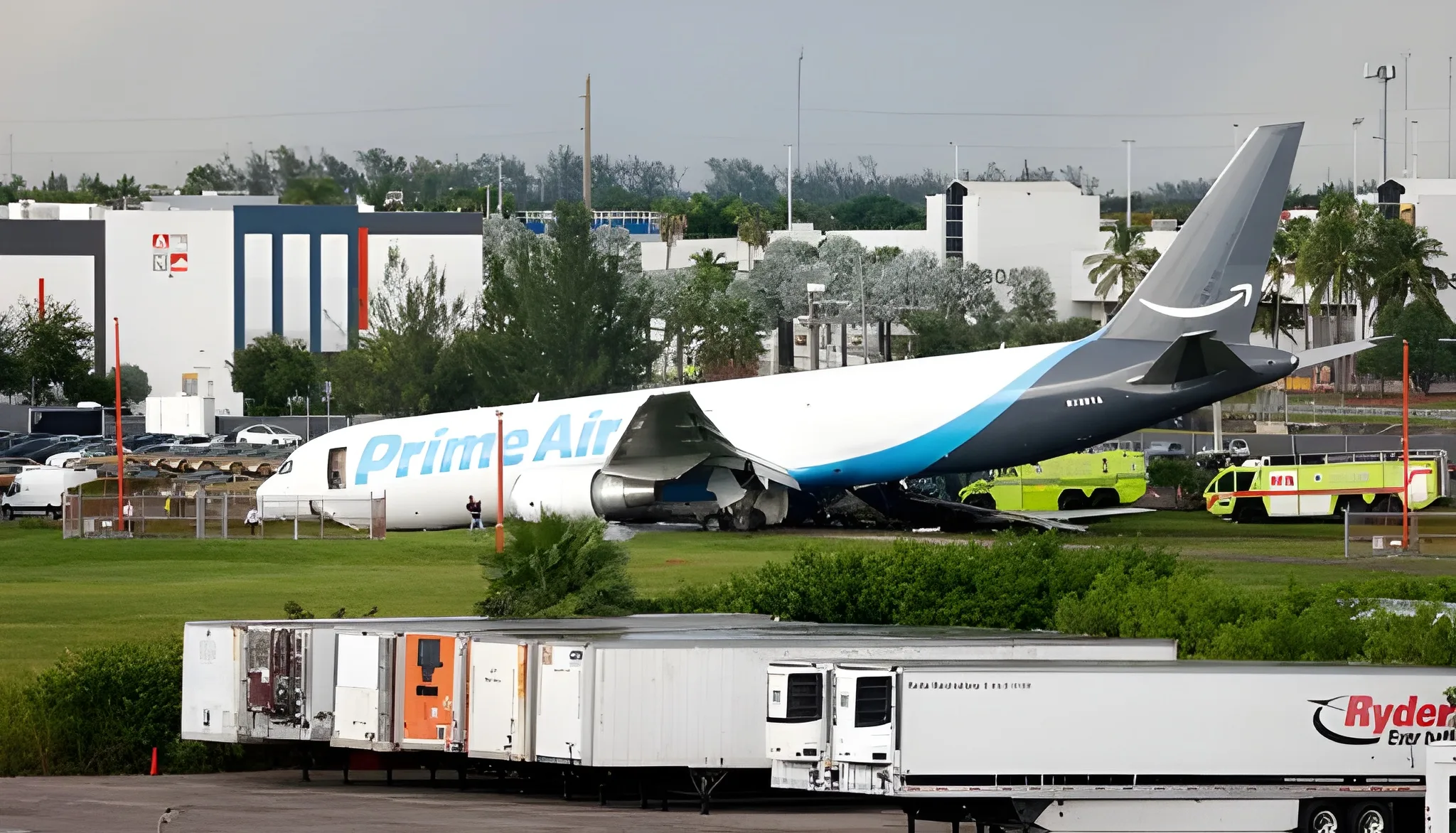 amazon-cargo-plane-crashes-at-miami-airport-killing-at-least-five