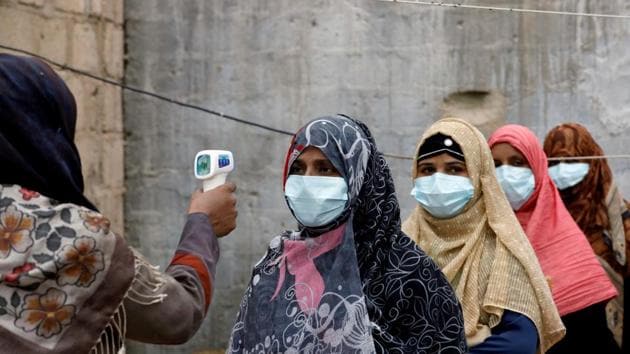 as-third-wave-continues-pakistan-reports-over-4-100-cases-108-deaths