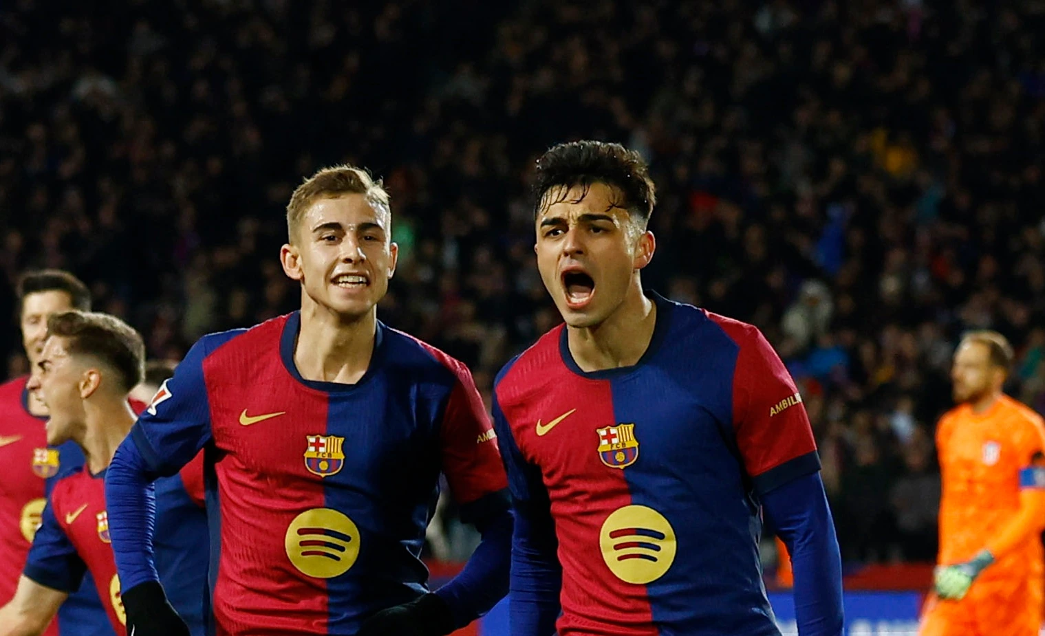 barcelona-qualify-for-champions-league-round-of-16-psg-faces-playoffs