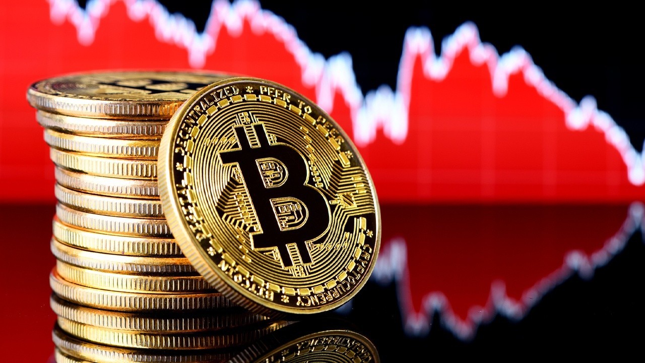 bitcoin-rises-to-the-highest-since-may-surpasses-57-000