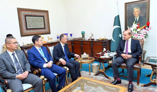 china-always-stood-by-pakistan-in-difficult-times-says-pm