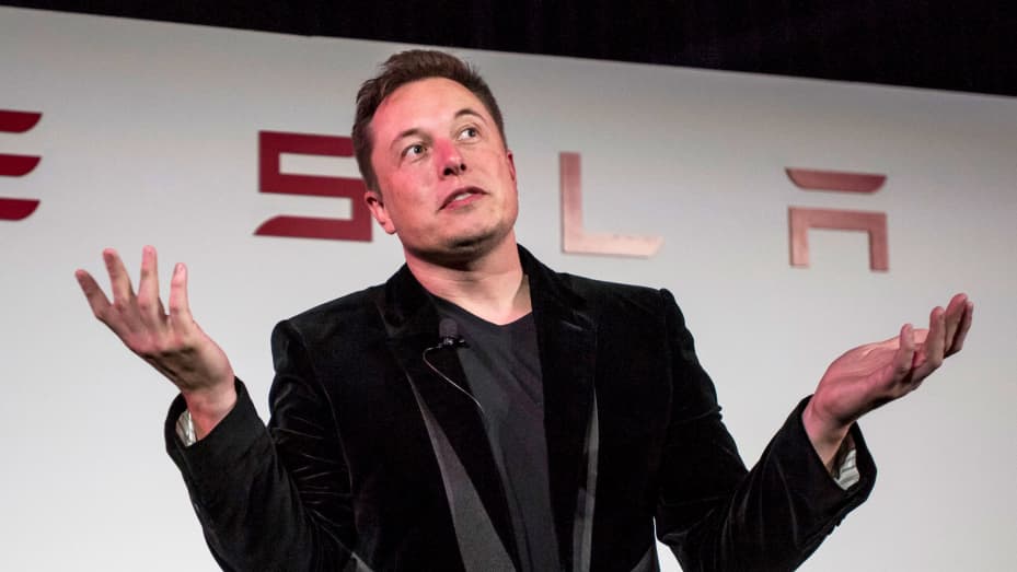 elon-musk-has-reveals-he-doesn-t-enjoy-being-the-boss-of-tesla