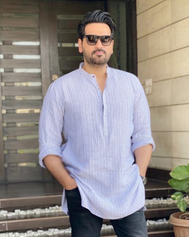 humayun-saeed-gets-a-marriage-proposal-from-an-indian-fan