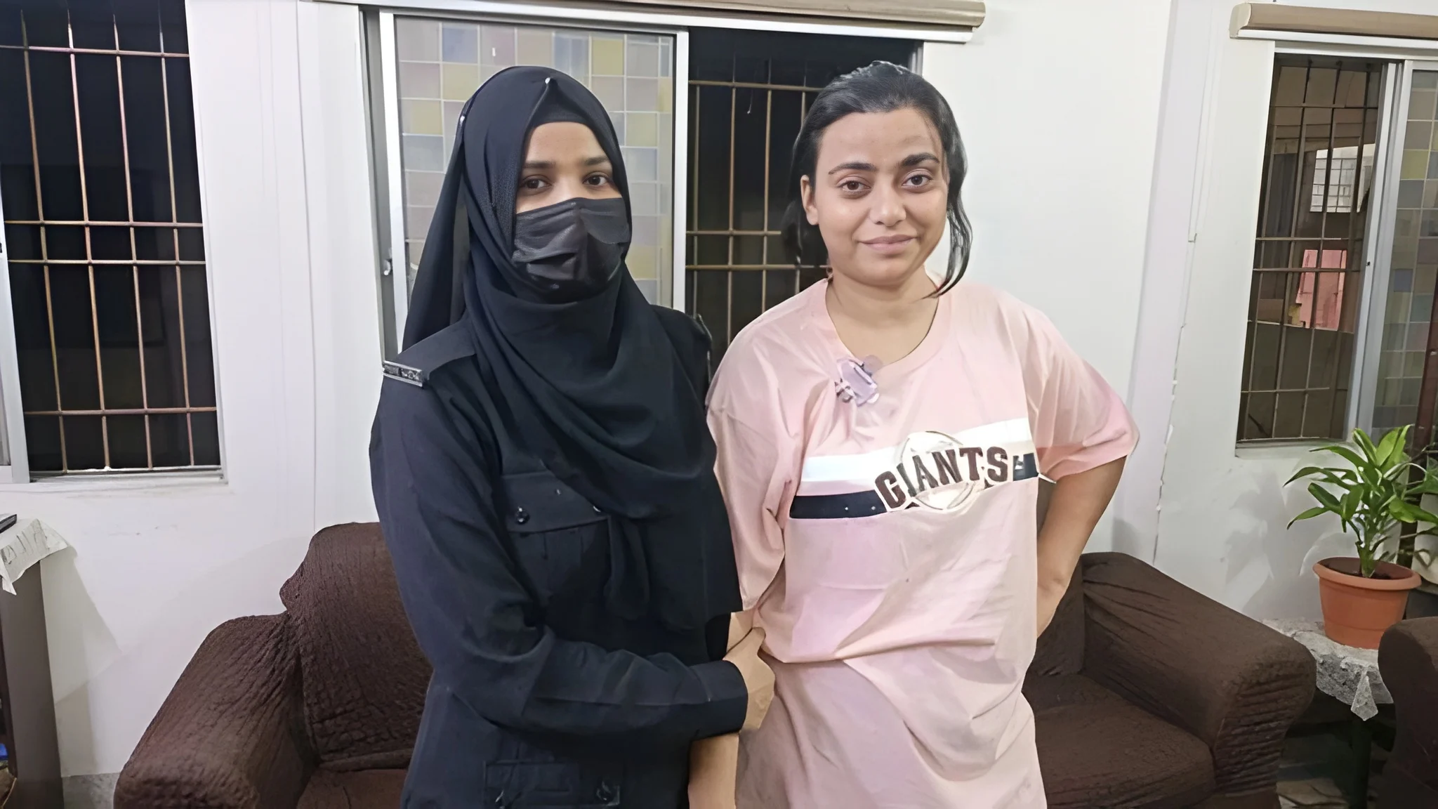 karachi-court-drops-murder-charge-against-drug-dealer-anmol-pinky