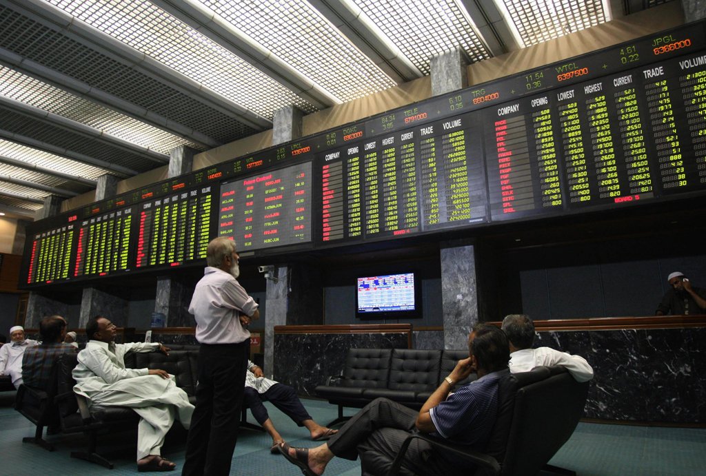 kse-100-index-ends-futures-rollover-week-in-red
