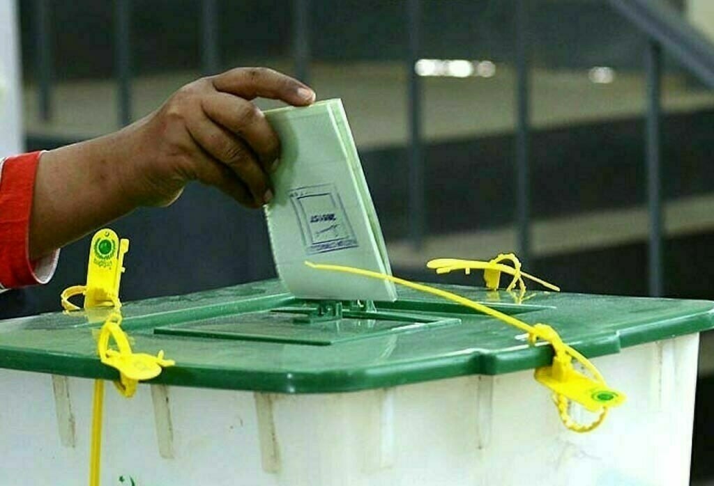 lg-polls-in-karachi-hyderabad-to-be-held-per-schedule-on-jan-15-says-ecp