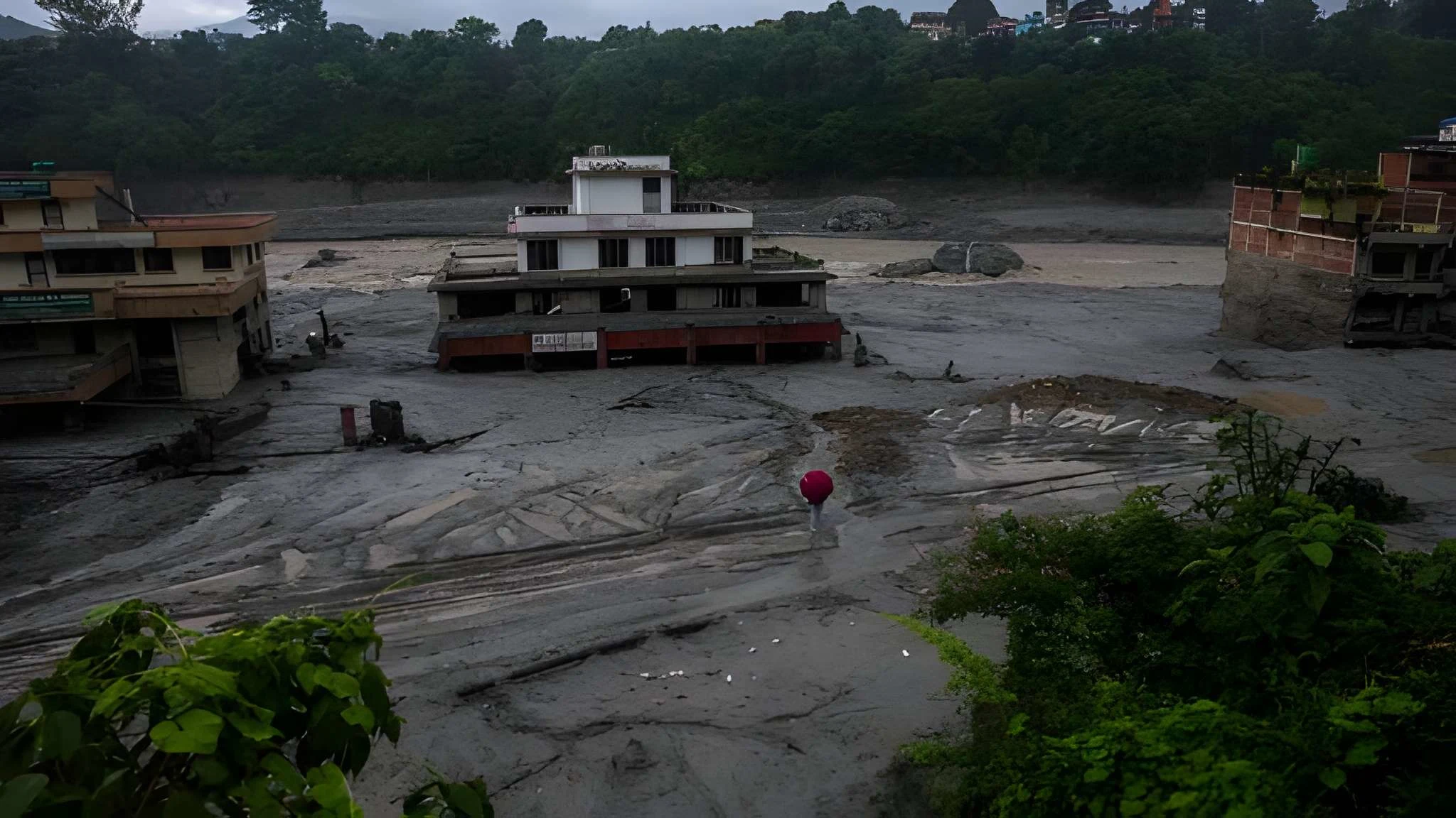 nepal-must-rebuild-thousands-of-homes-as-search-for-missing-continues