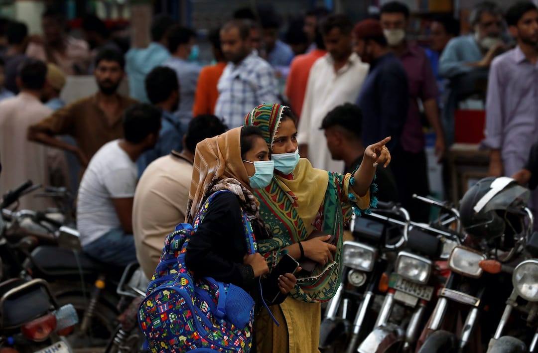 pakistan-reports-less-than-3000-coronavirus-cases-in-a-day-for-the-first-time-since-march-16