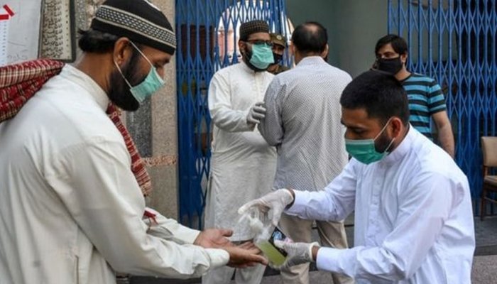 pakistan-s-coronavirus-positivity-rate-nears-3-active-cases-go-over-33-000