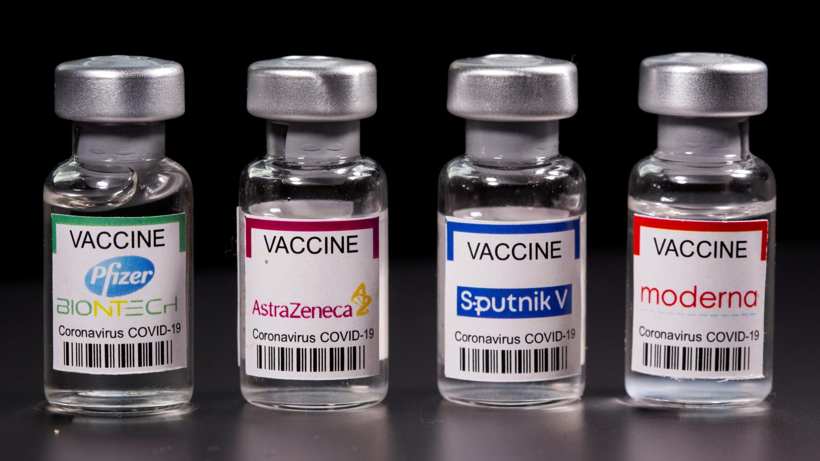 pakistan-starts-coronavirus-vaccination-for-citizens-over-18