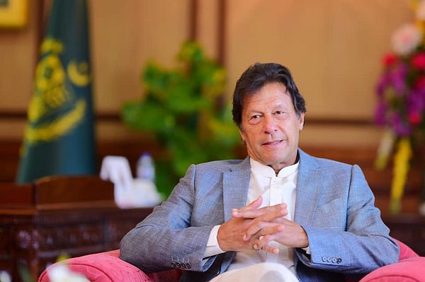 pm-imran-urges-expatriates-to-make-safe-investments-in-cbd-ruda-projects