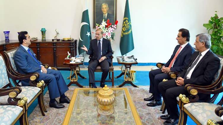 pm-yousuf-raza-gilani-discuss-flood-rescue-relief-efforts