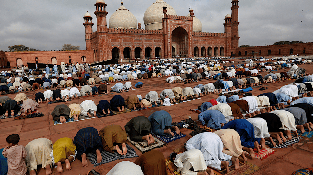 salat-e-istisqa-to-be-offered-for-rain-across-pakistan-today