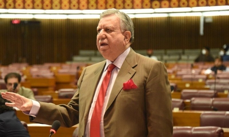 saudi-arabia-considering-to-extend-an-oil-facility-to-pakistan-says-shaukat-tarin