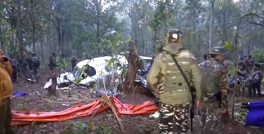 seven-dead-after-air-ambulance-crashes-in-indias-jharkhand-state