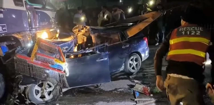 seven-killed-including-women-and-children-in-dalbadin-road-accident