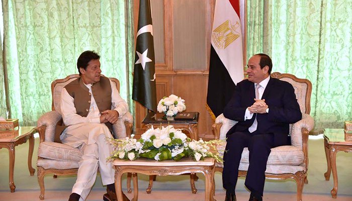 pm-imran-meets-egyptian-president