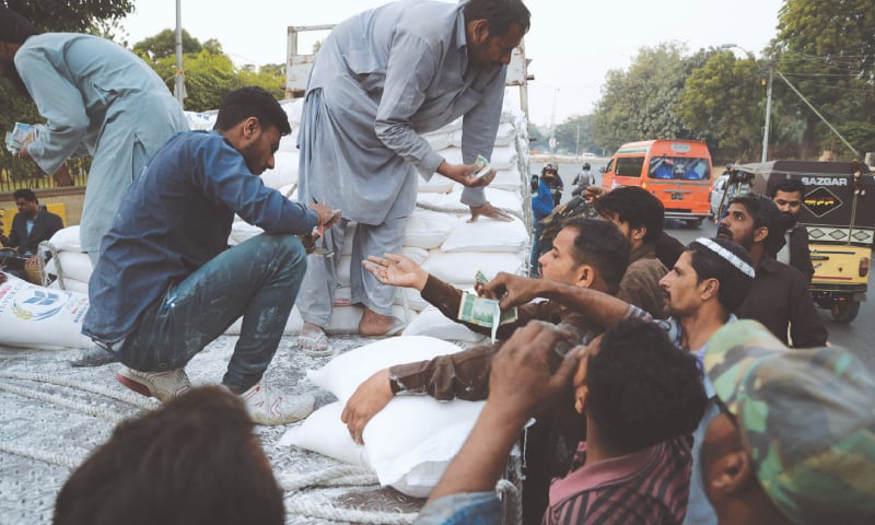 rate-of-wheat-climbs-down-but-no-cut-in-flour-price