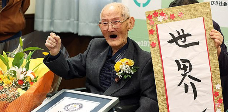 worlds-oldest-man-reveals-the-secret-to-a-long-life